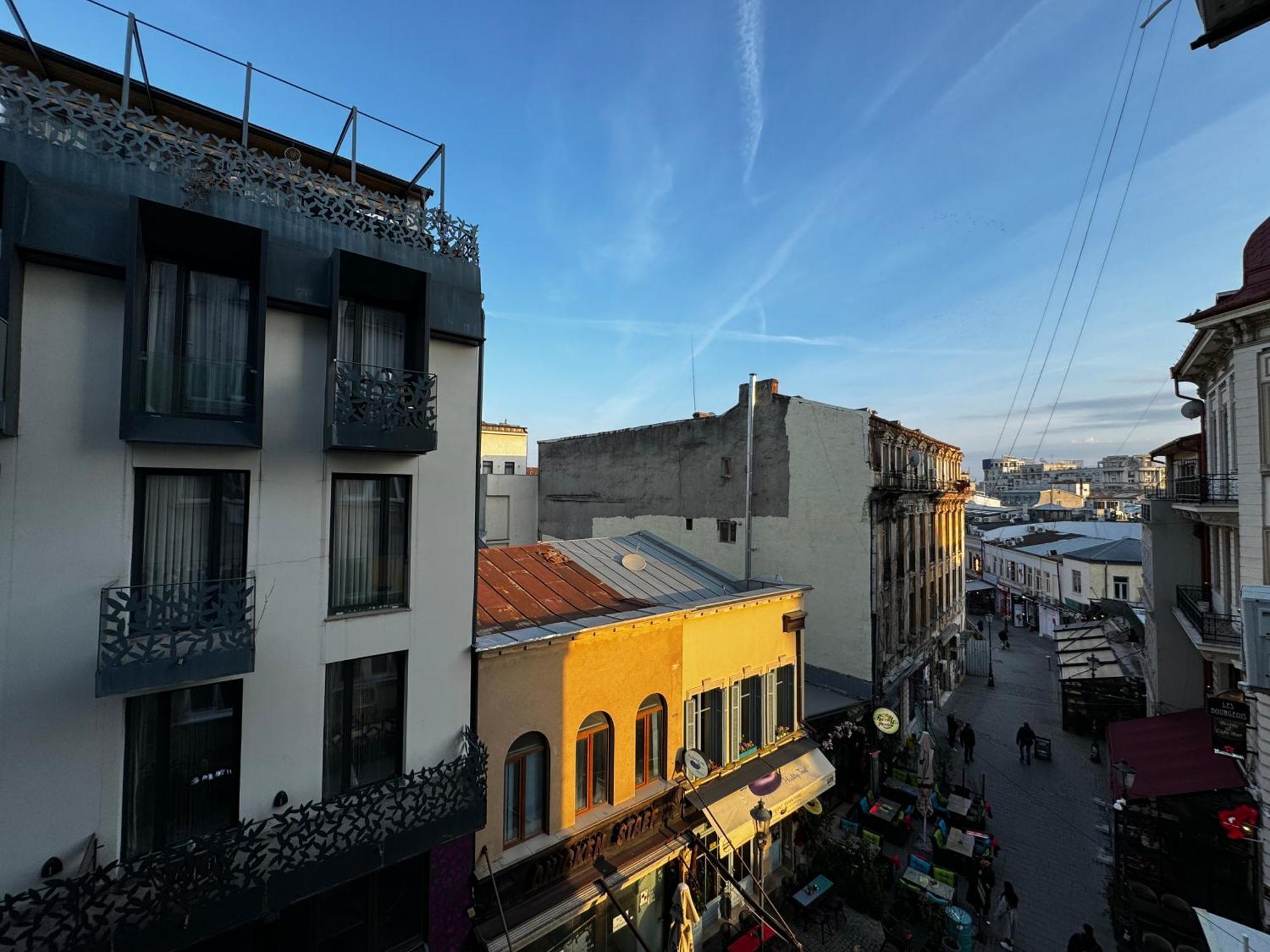 Old Town Studios By Chr Luxury Property Bukares Bagian luar foto