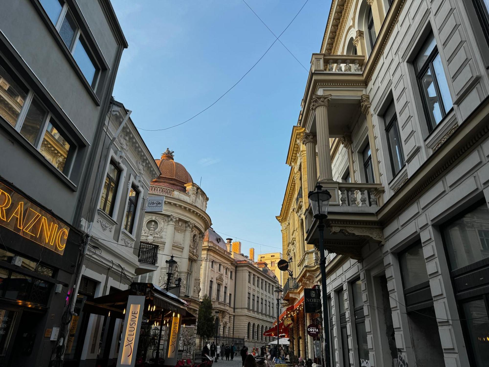 Old Town Studios By Chr Luxury Property Bukares Bagian luar foto