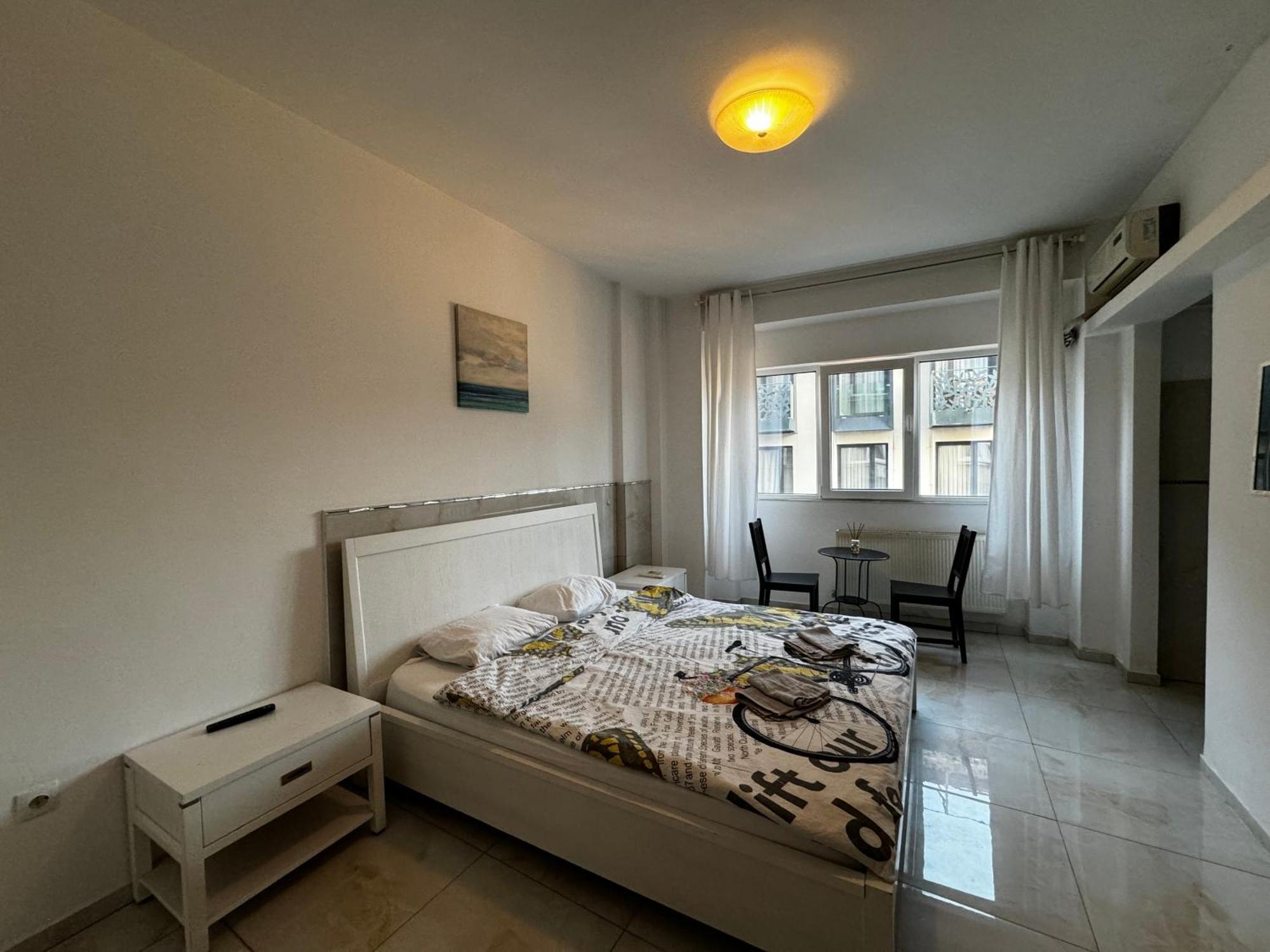 Old Town Studios By Chr Luxury Property Bukares Bagian luar foto