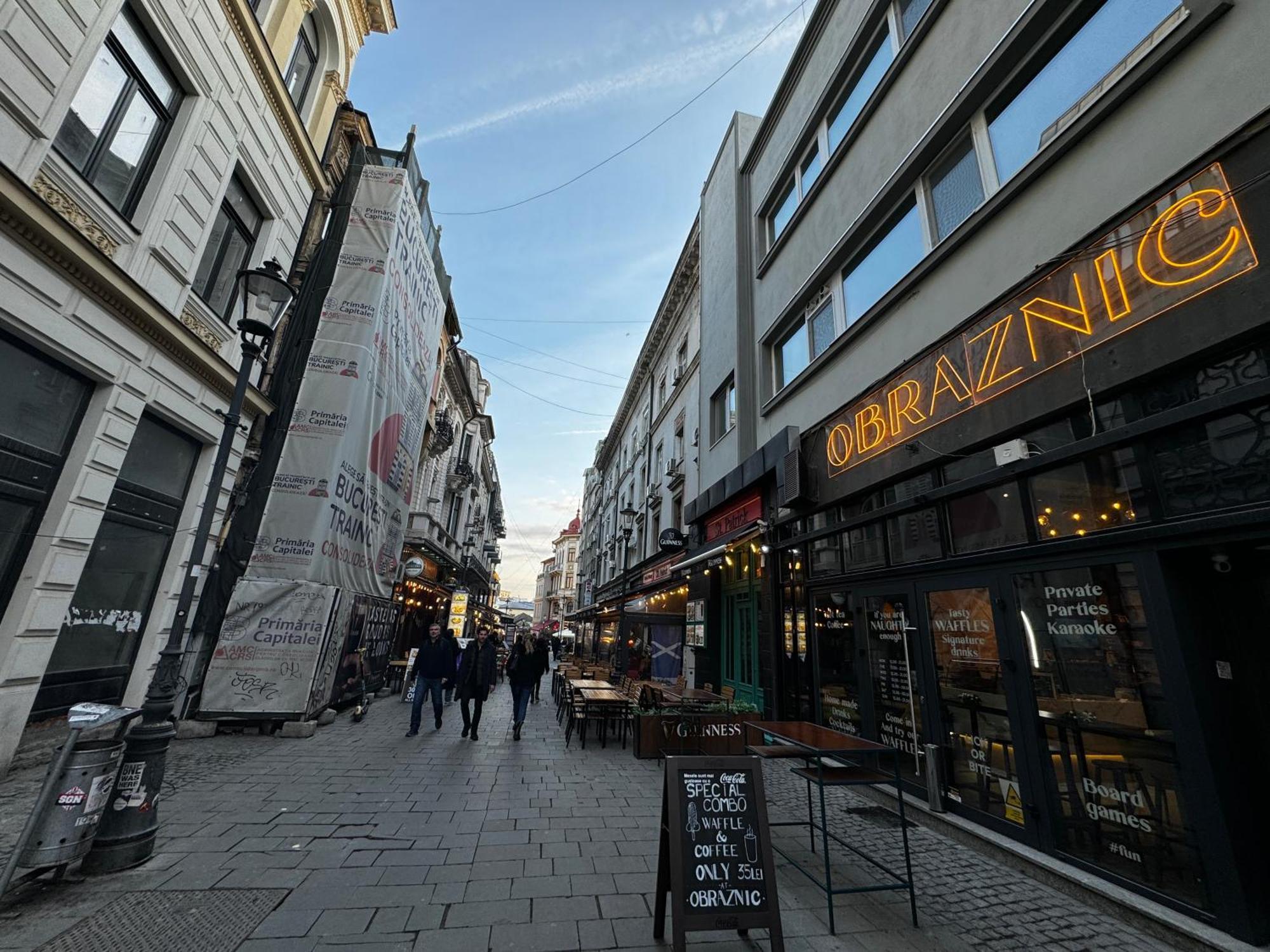 Old Town Studios By Chr Luxury Property Bukares Bagian luar foto
